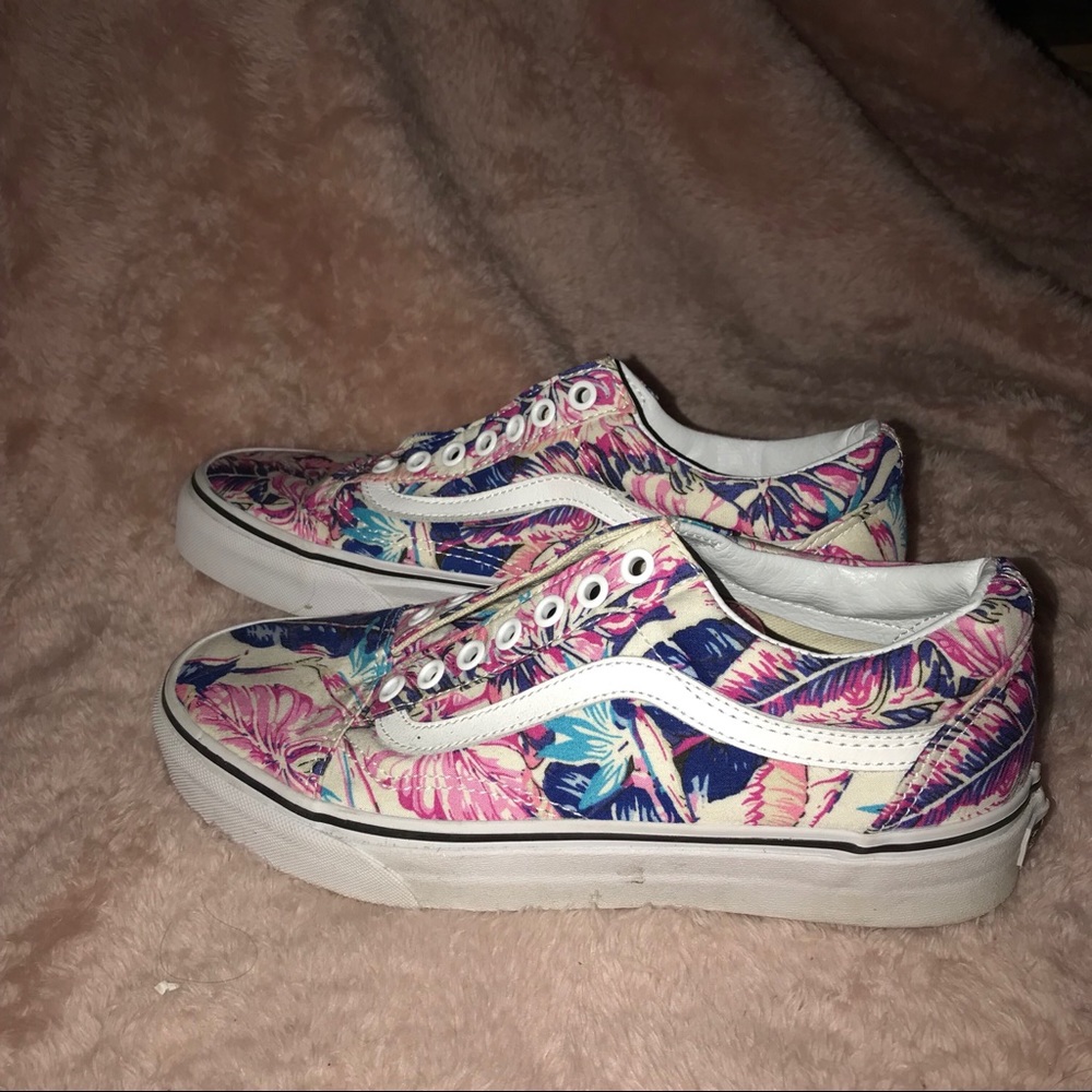VANS OLD SKOOLS